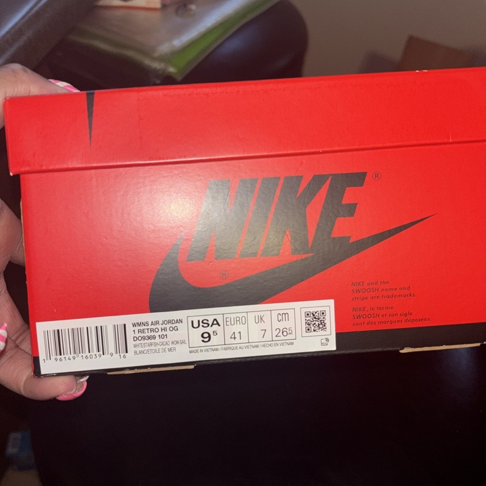 Jordan 1 Starfish - Picture 4 of 4